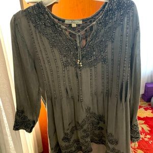 Super cute rayon boho top